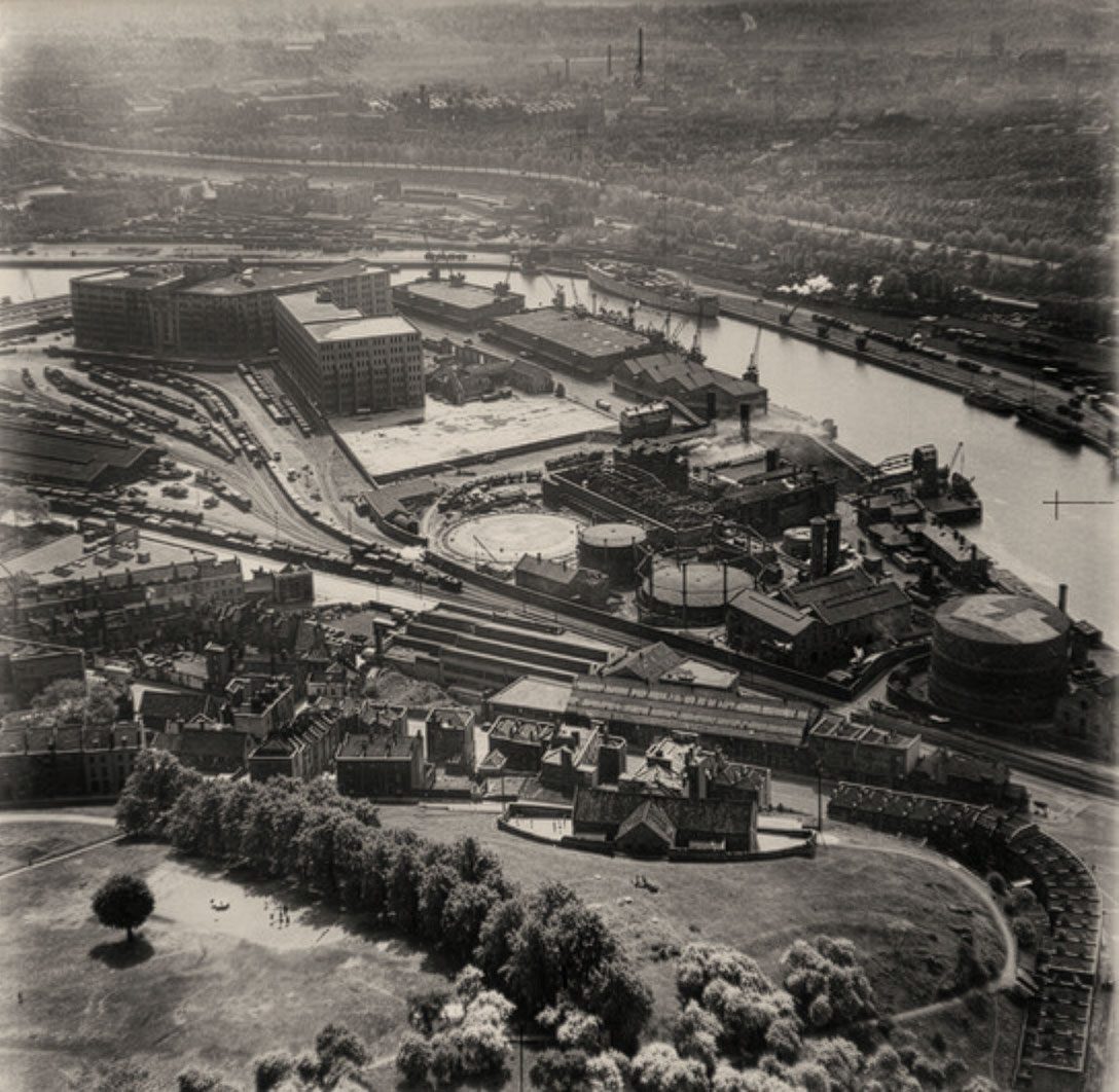 Harbourside warehouses as part of the industrial revolution in Bristol
